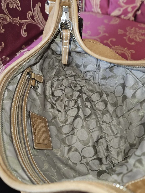 Coach Soho Leather Small Hobo Bag (Style #9464) Scarf included - Picture 15 of 16